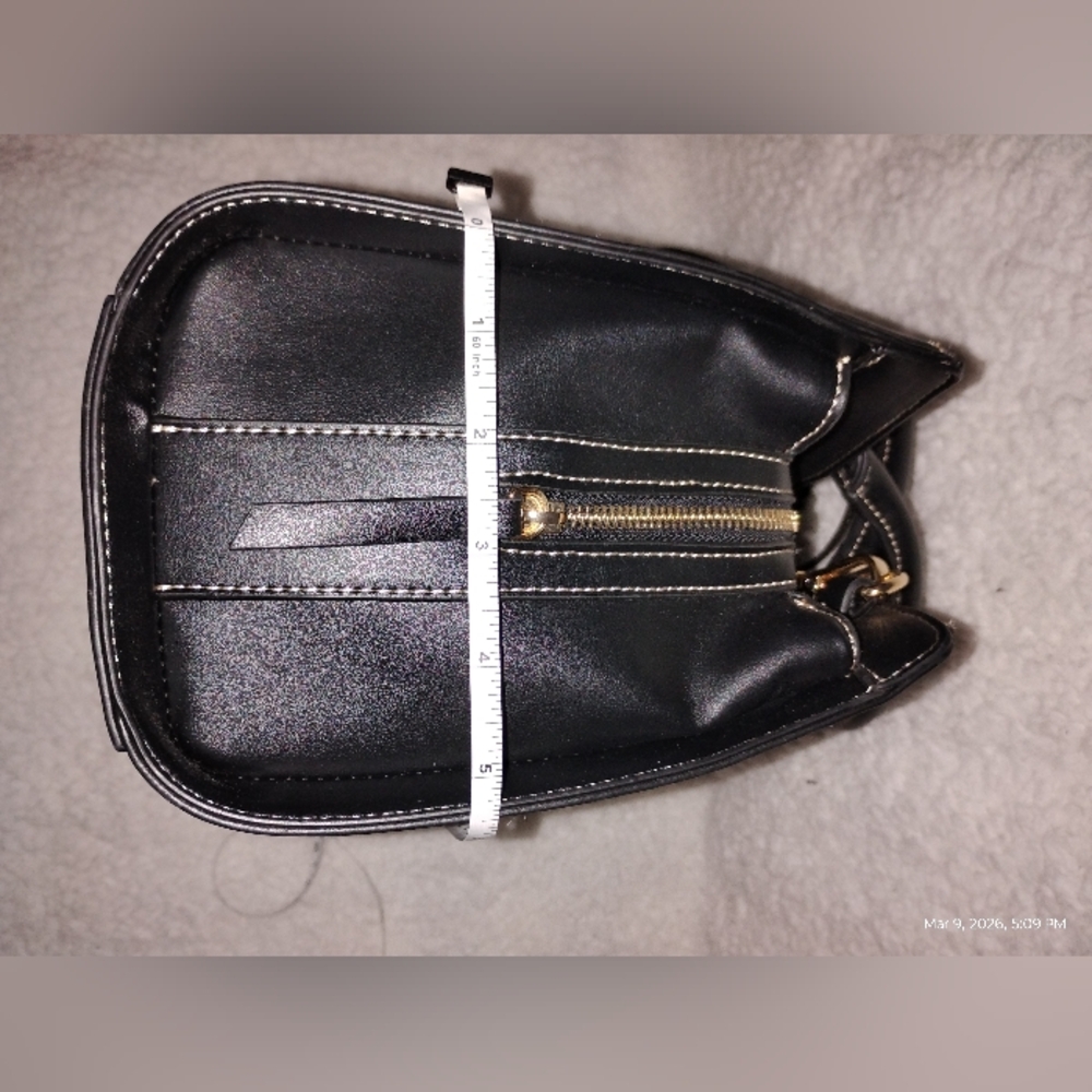 NINE WEST: BLACK SHOULDER BAG - Picture 6 of 15